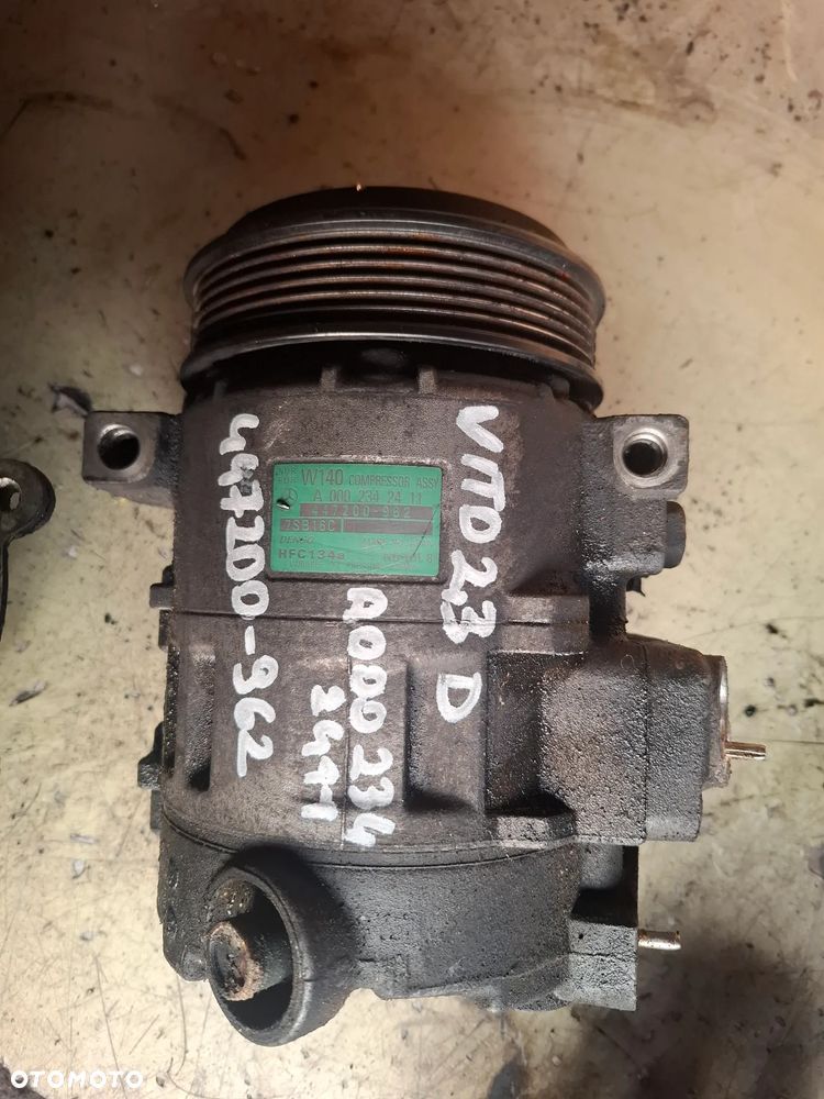 Mercedes VITO W638 sprężarka klimatyzacji 2,3 d sprinter A0002342411