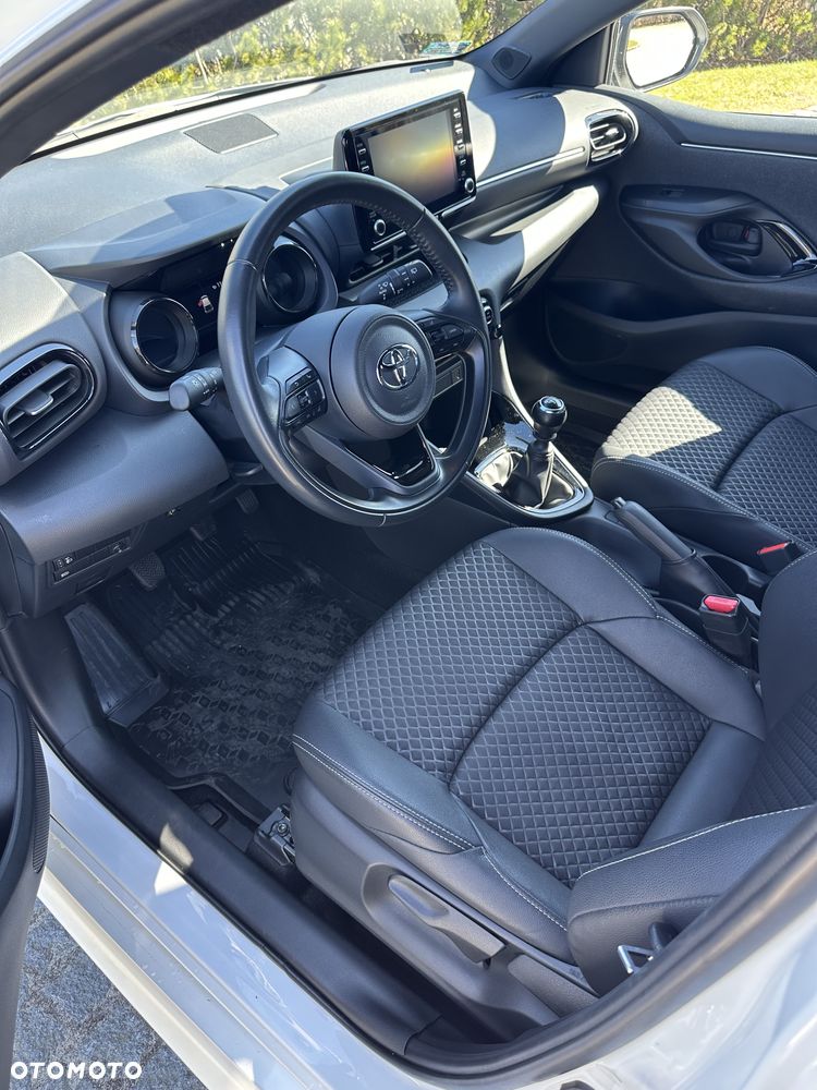 Toyota Yaris 1.5 Selection Style - 16