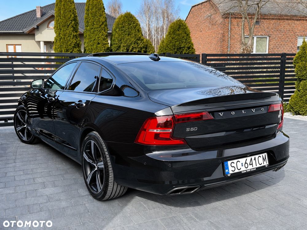 Volvo S90 D5 AWD Geartronic Inscription - 4