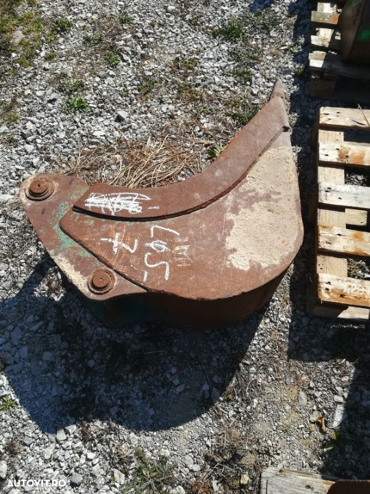 Cupa buldoexcavator Caterpillar - 6
