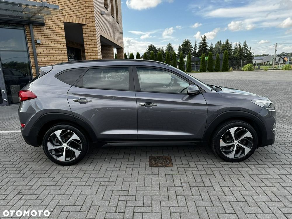 Hyundai Tucson blue 1.7 CRDi 2WD Advantage - 17