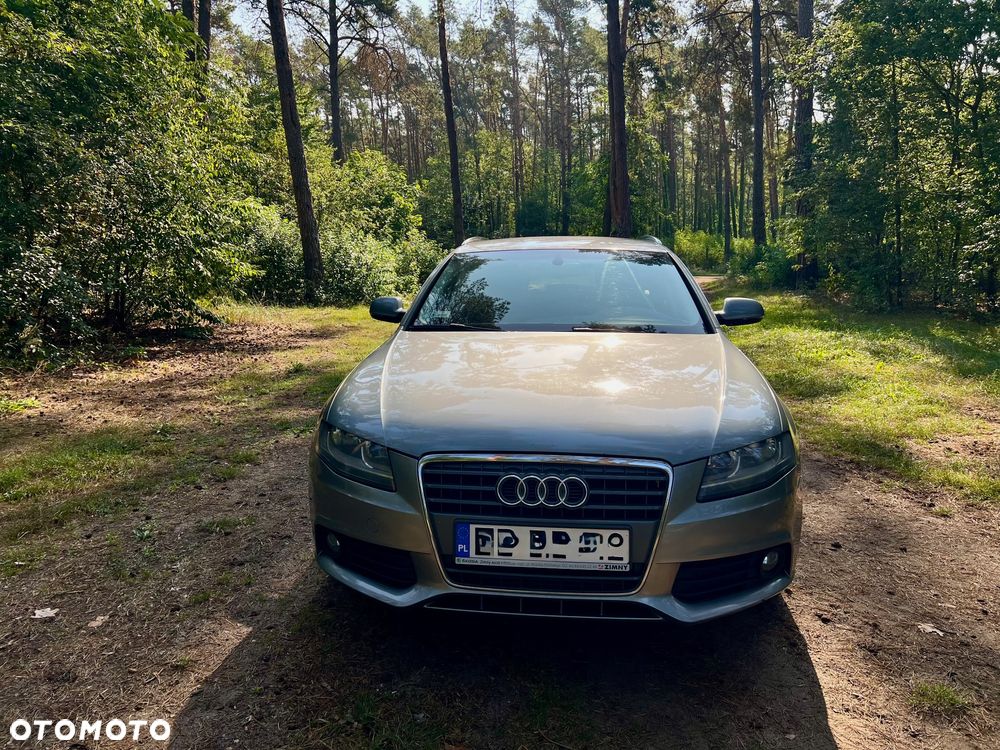 Audi A4 Avant 2.0 TDI DPF Ambition - 2