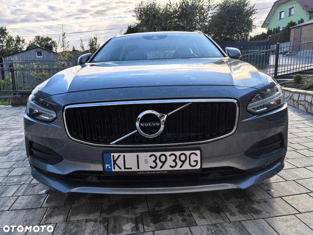 Volvo V90 D4 Momentum Pro - 3