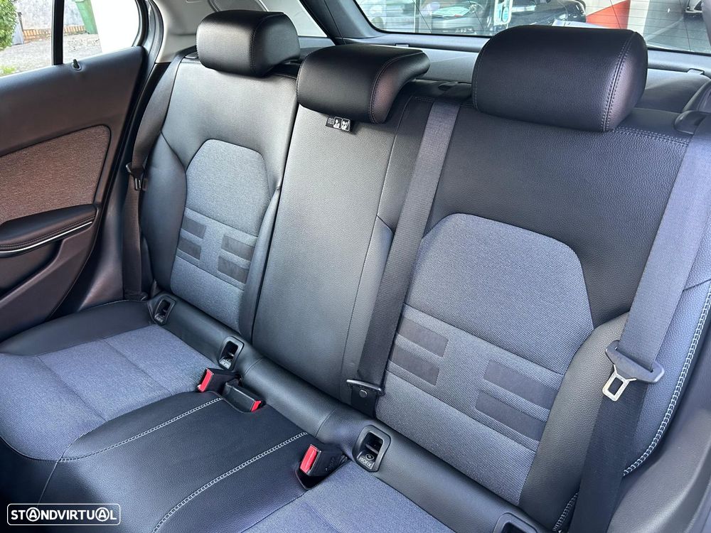 Mercedes-Benz GLA 180 CDi Urban - 8