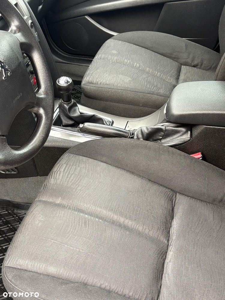 Peugeot 407 1.6 HDI Presence - 9