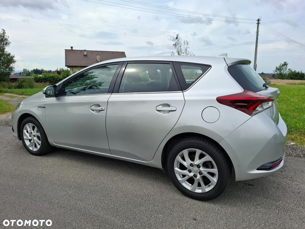Toyota Auris - 9