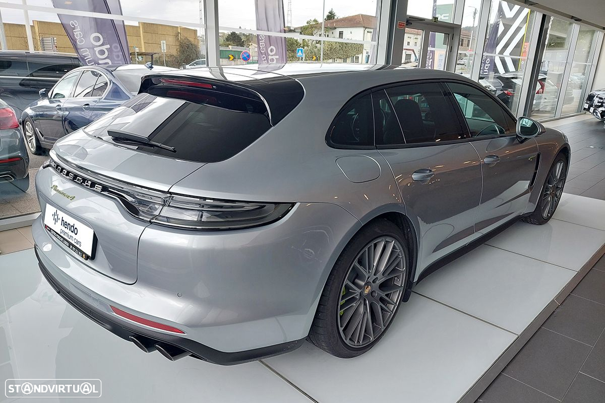 Porsche Panamera Sport Turismo 4 E-Hybrid Platinum Edition - 3