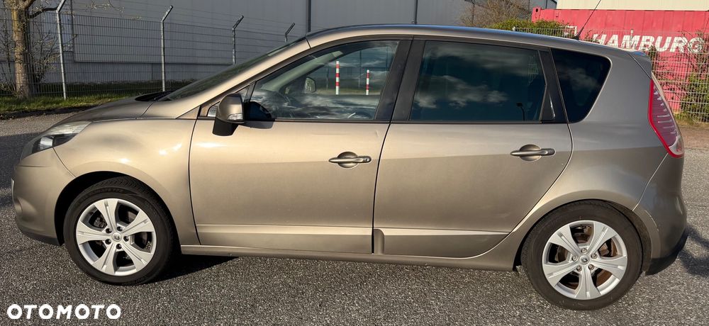 Renault Scenic 1.6 16V Authentique - 8