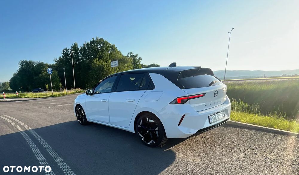 Opel Astra - 25