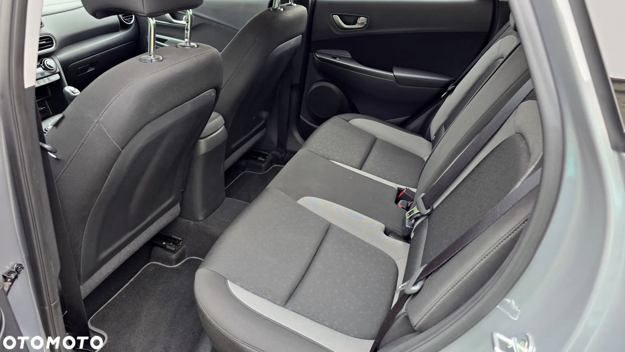 Hyundai Kona - 8