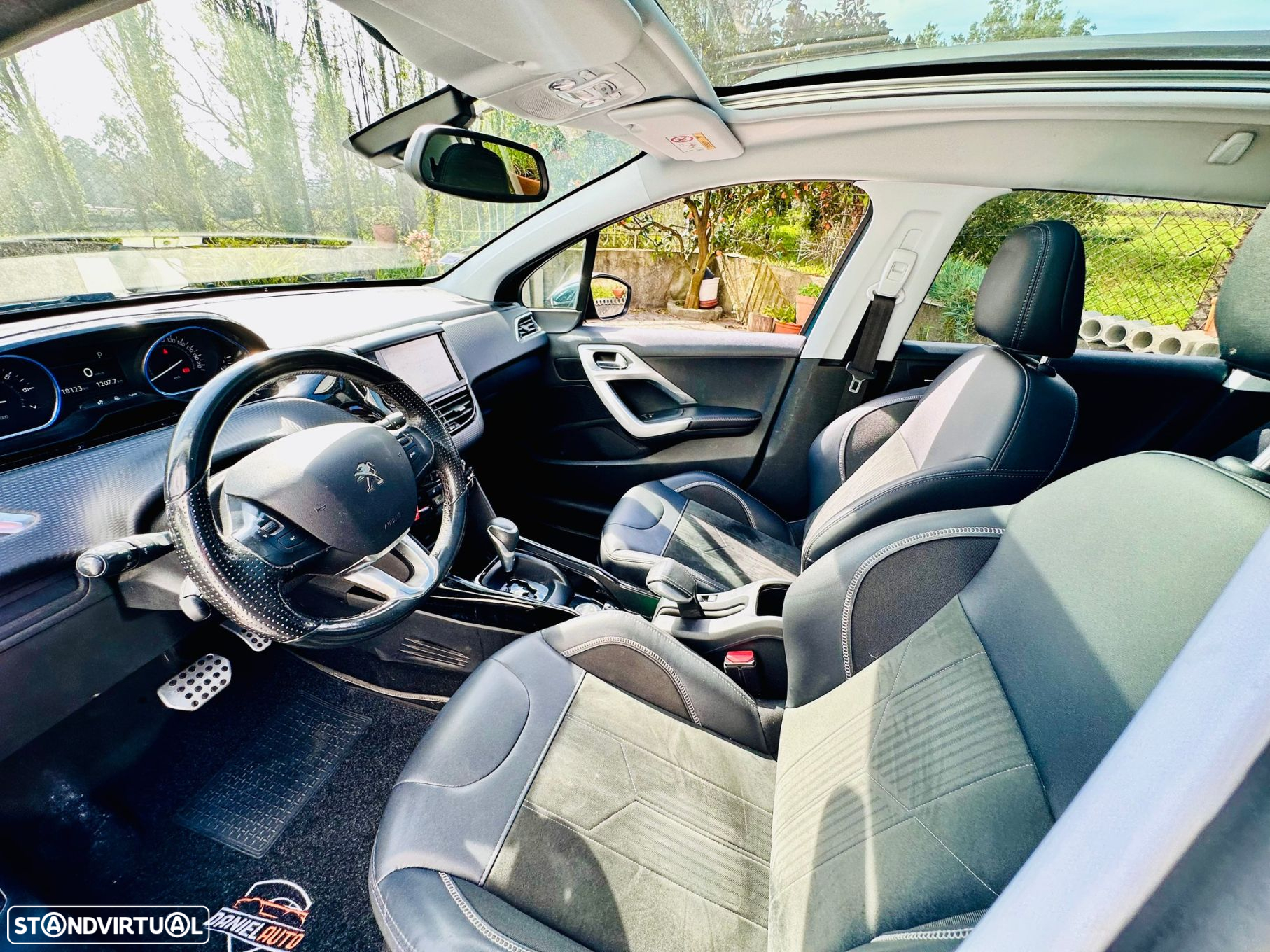 Peugeot 2008 1.2 PureTech Crossway EAT6 - 27