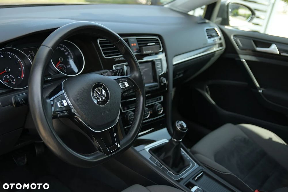 Volkswagen Golf 1.4 TSI BlueMotion Technology Highline - 27