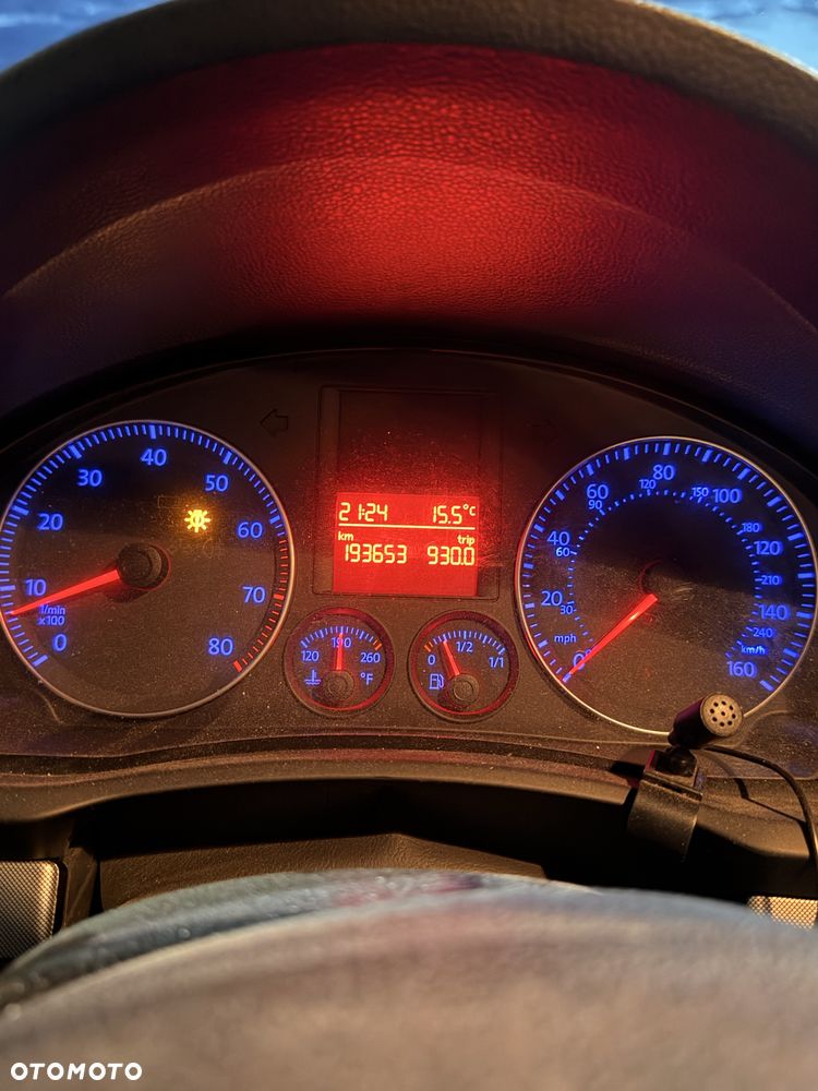 Volkswagen Jetta - 7
