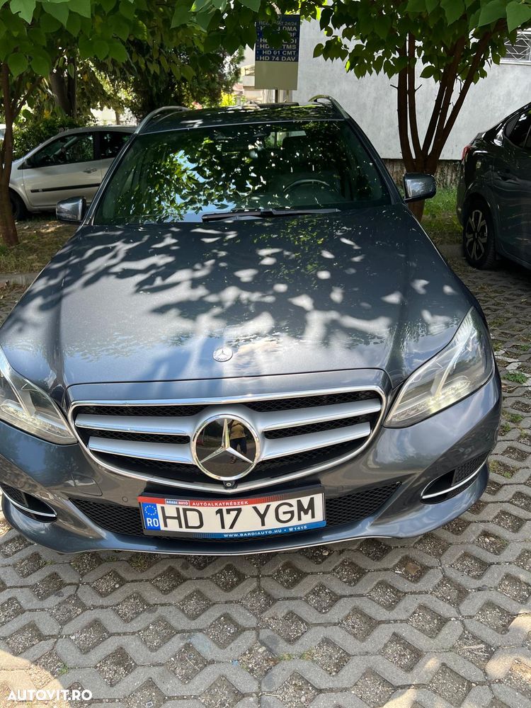 Mercedes-Benz E 300 BlueTEC Aut - 11