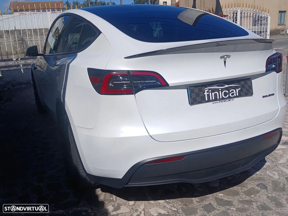 Tesla Model Y Performance Tração Integral - 8