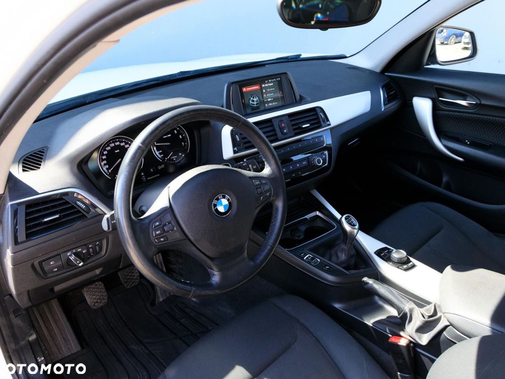 BMW Seria 1 - 11