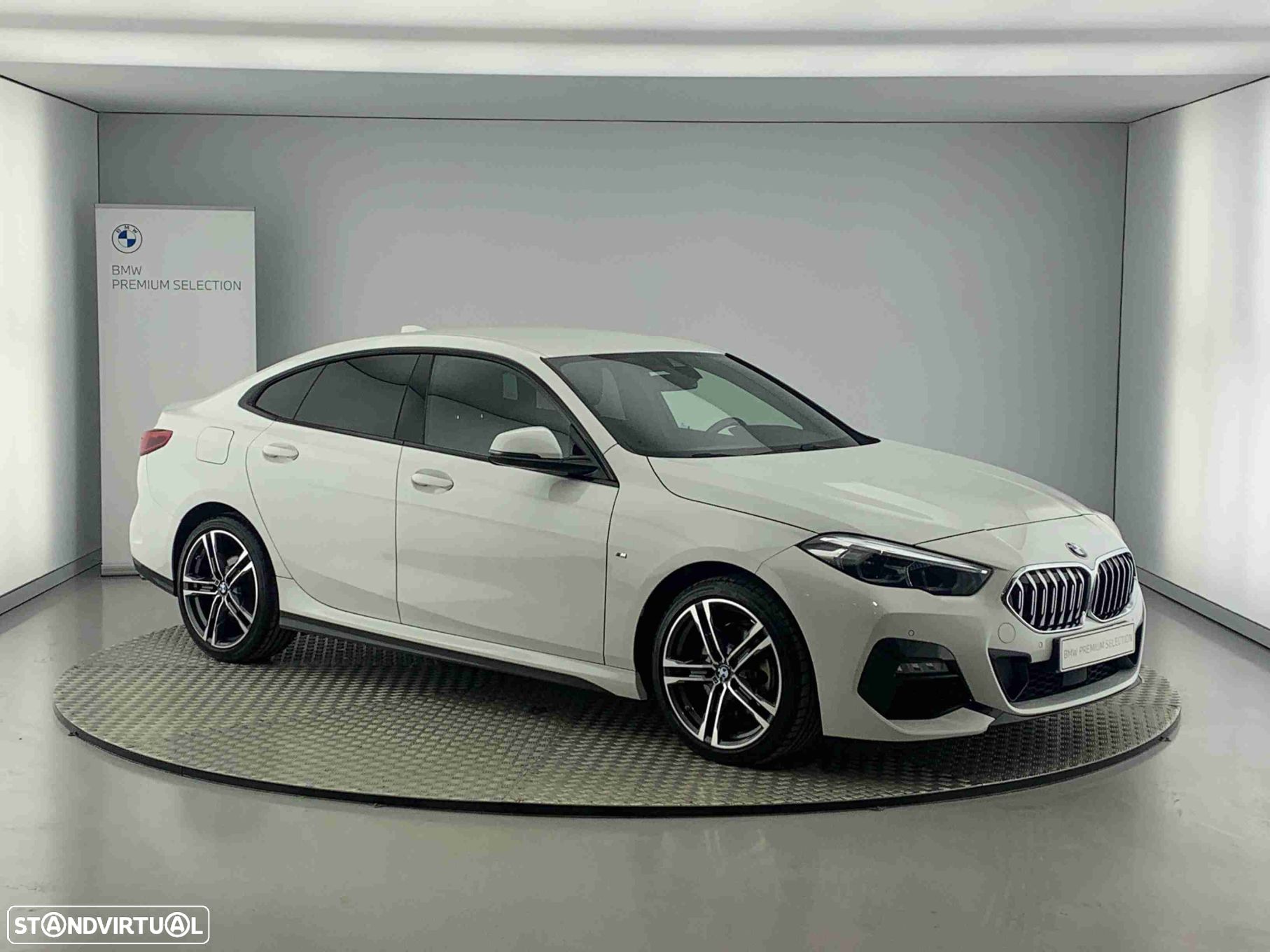 BMW 216 Gran Coupé - 1