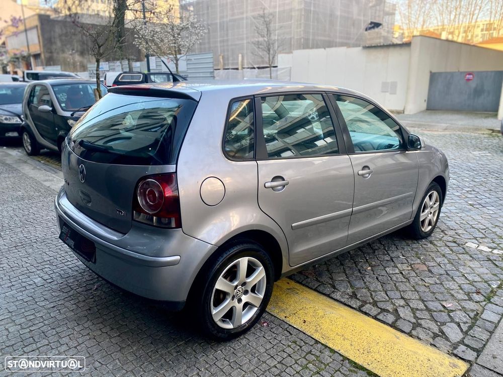 VW Polo 1.4 TDi Confortline - 6