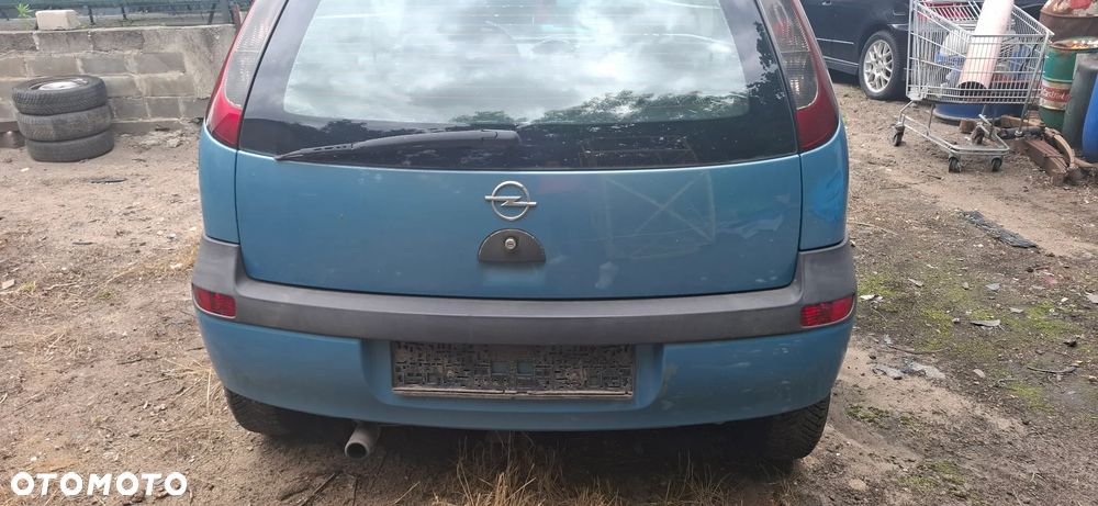 Corsa C na części - 11