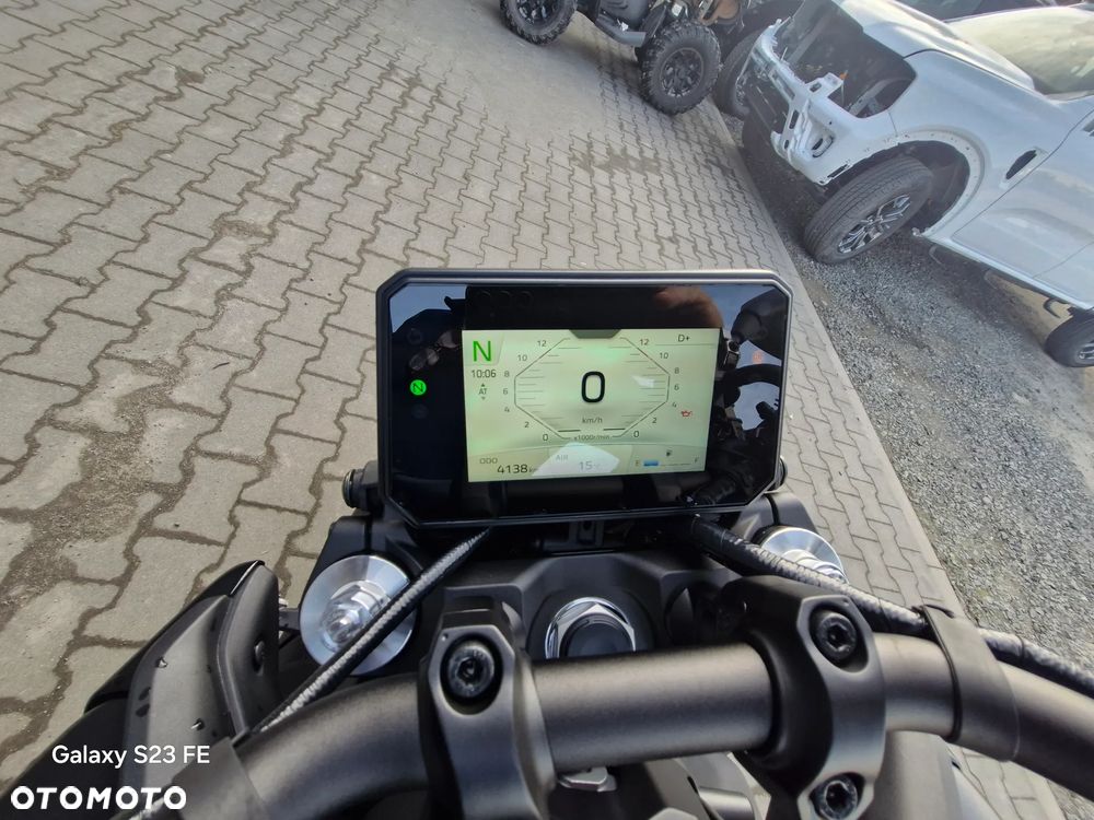 Yamaha MT - 8