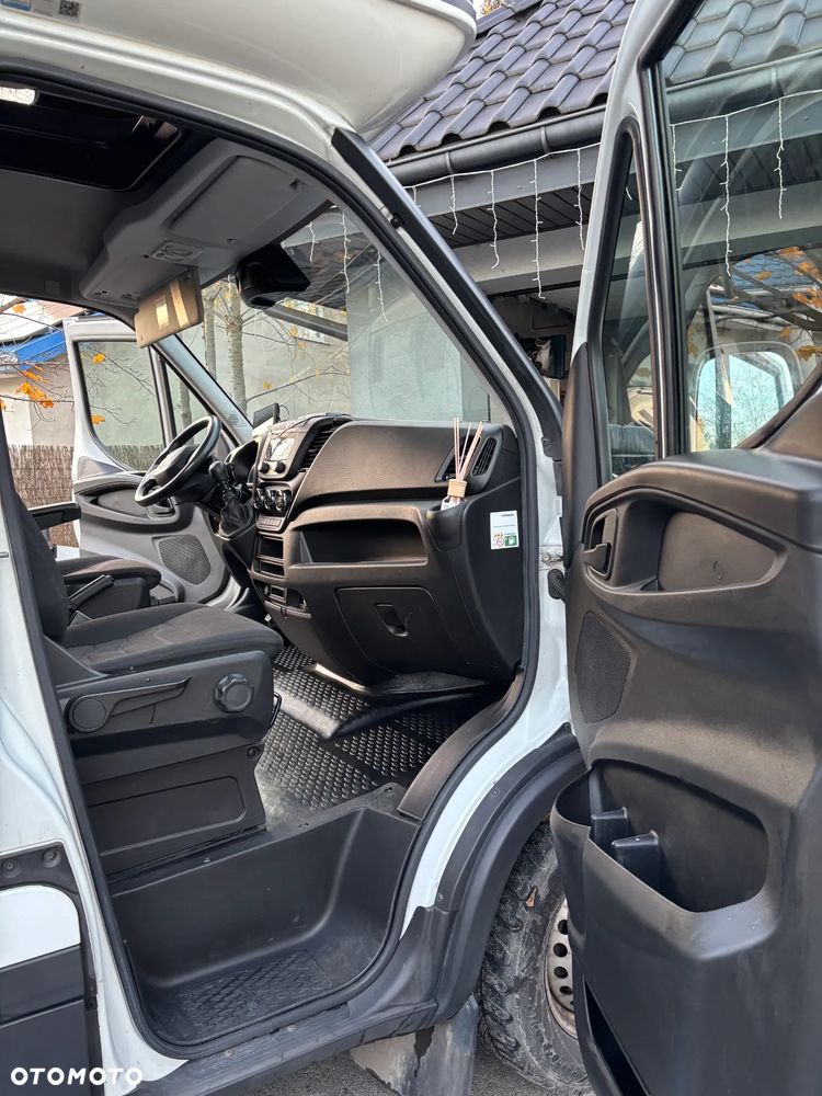 Iveco DAILY - 11