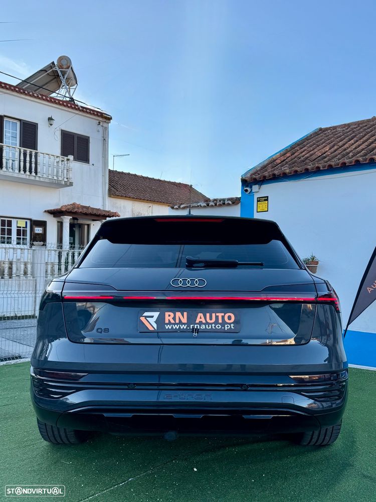Audi Q8 e-Tron 55 quattro advanced - 4