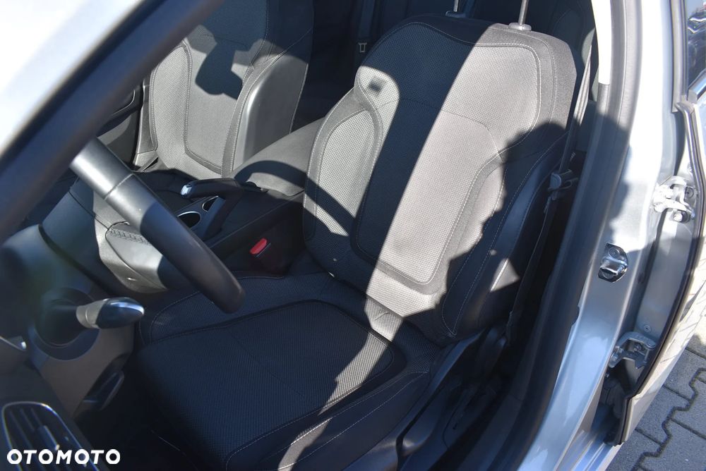 Renault Megane 1.3 TCe FAP Equilibre - 11