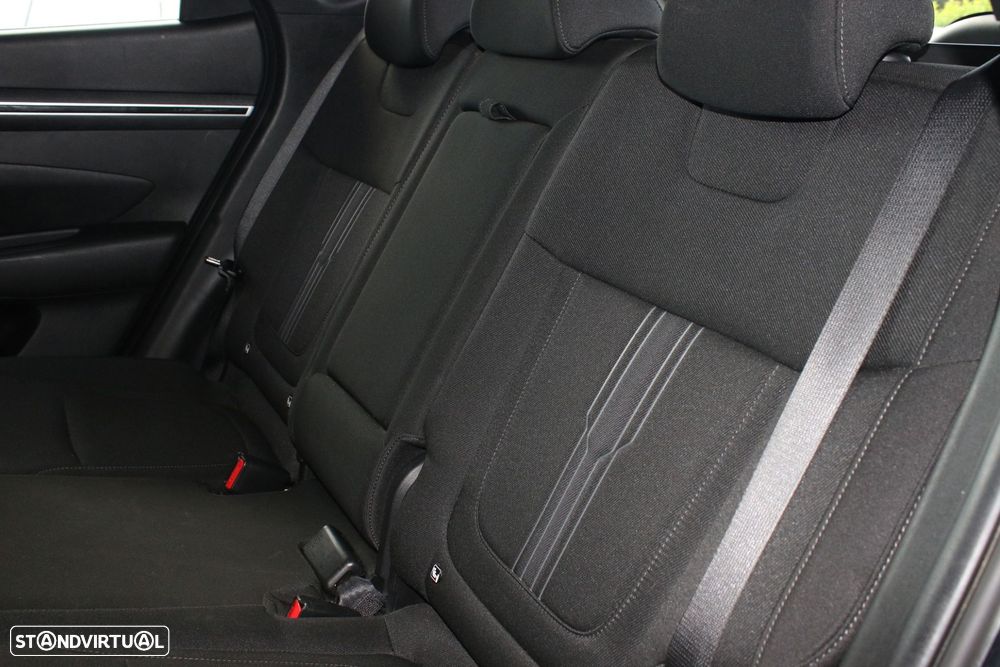 Hyundai Tucson 1.6 T-GDI PHEV Premium - 32