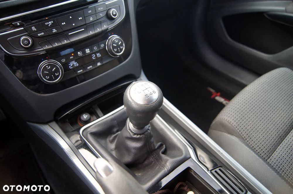 Peugeot 508 1.6 e-HDi Active S&S - 13