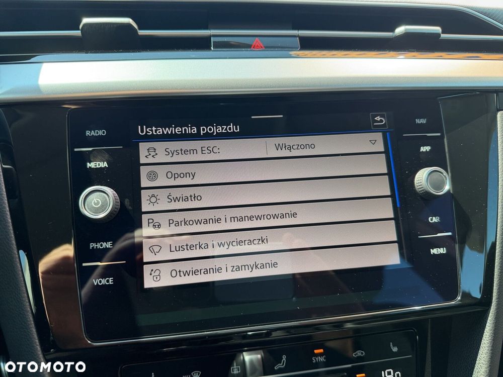 Volkswagen Arteon 2.0 TSI Elegance DSG - 29