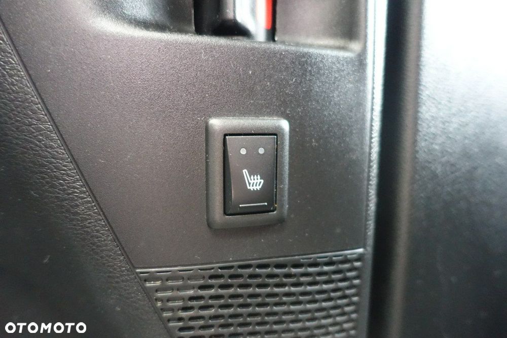 Chrysler Pacifica - 30