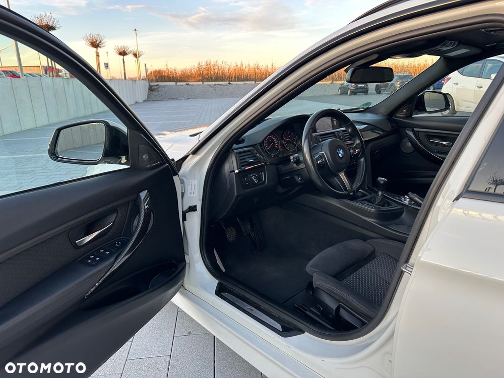 BMW Seria 3 318d M Sport EU6 - 17