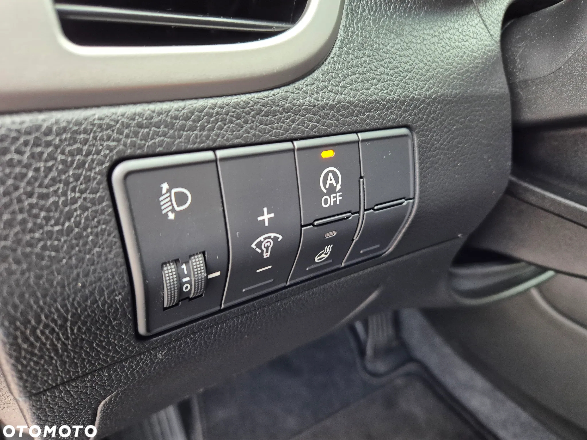 Hyundai i30 blue Kombi 1.4 Classic Navigation - 25