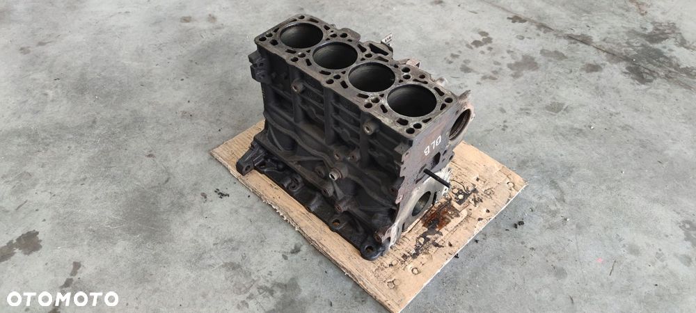 BLOK SILNIKA AUDI A4 B7 A6 C6 2.0 TDI BLB 03G021A - 2