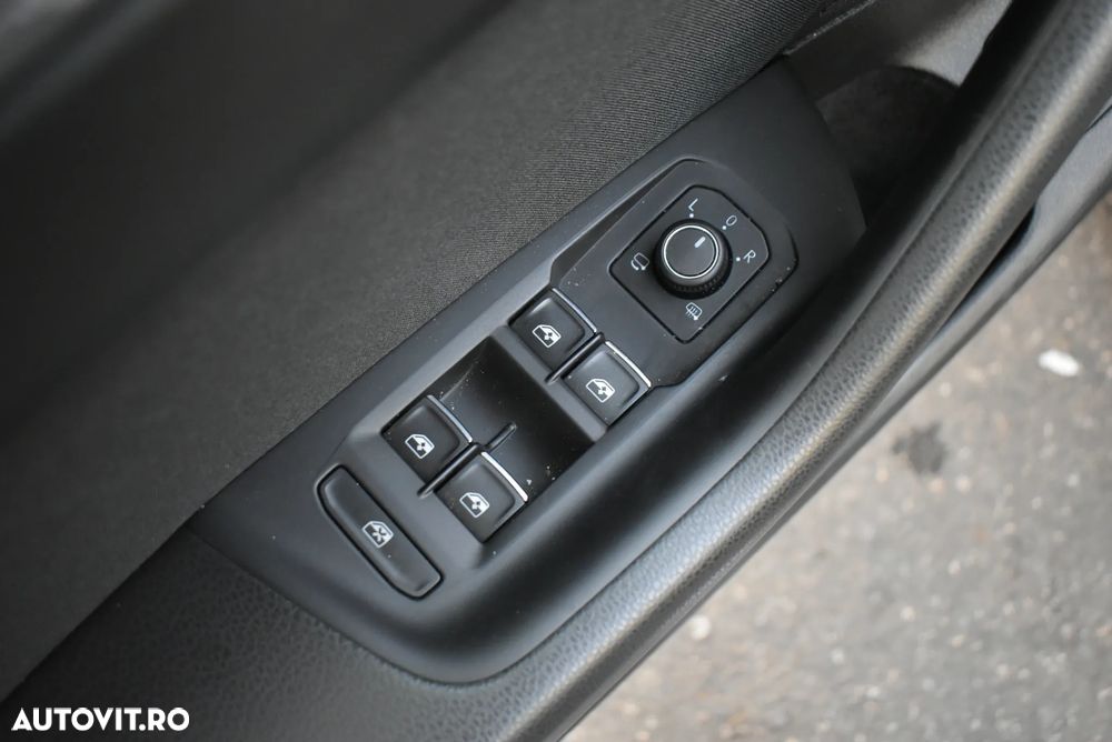 Volkswagen Passat GTE - 10