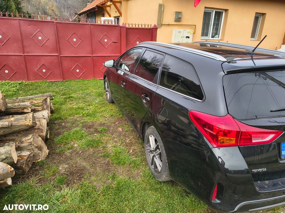 Toyota Auris 1.4 D-4D Comfort - 3