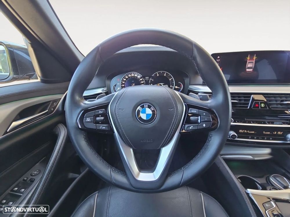 BMW 520 d Line Luxury Auto - 12