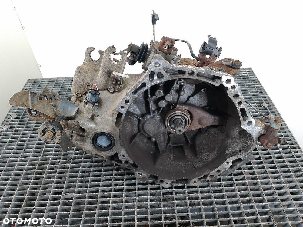 SKRZYNIA BIEGÓW MANUALNA TOYOTA YARIS I C153 1.4 D-4D - 1