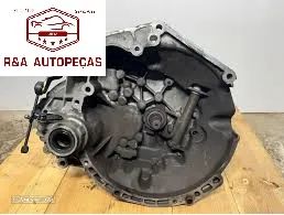 Caixa de Velocidades Manual Peugeot 206 1.4 Ref 20CP86 - 1