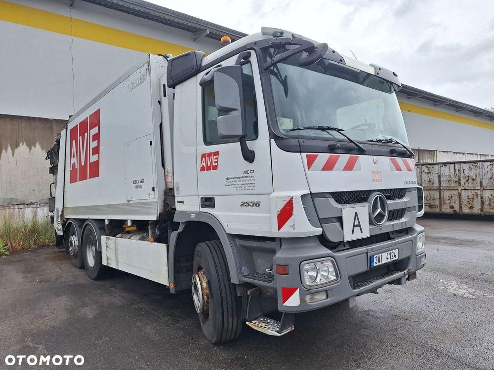 Versalift Actros 2536 L 6X2 - 3