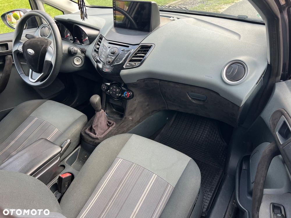 Ford Fiesta 1.25 Champions Edition - 16