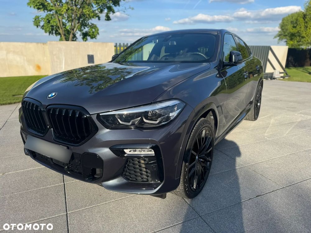 BMW X6M M50d - 32