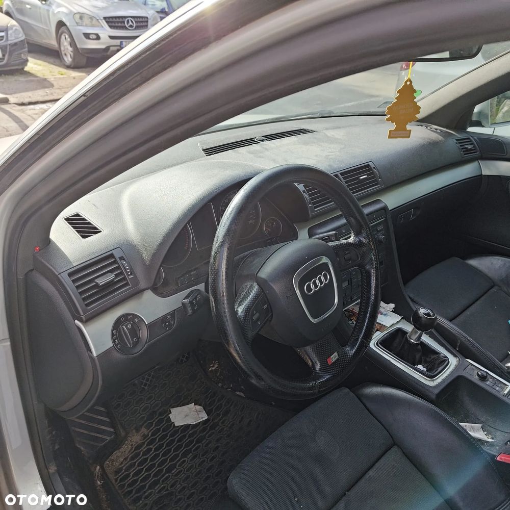 Audi A4 - 3