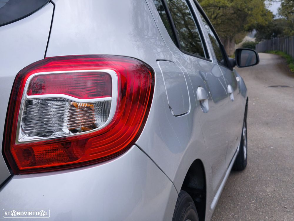 Dacia Sandero 1.5 dCi Comfort - 18