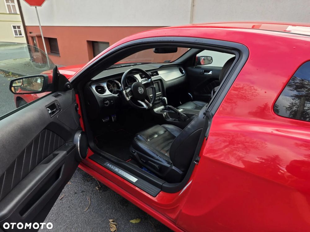 Ford Mustang 3.7 V6 Premium - 6