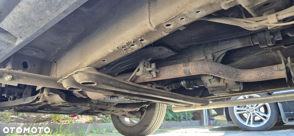 Suzuki Grand Vitara 2.4 Premium EU5 - 13