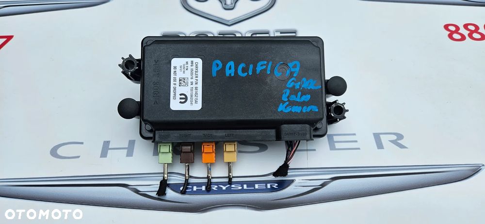 Chrysler Pacifica 2016- moduł kamery przód tył szyba Sterownik kamer  P68145215AI 68145215AI - 2