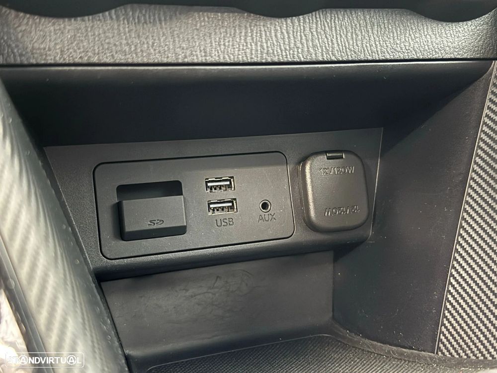 Mazda 2 1.5 Sky-G Evolve Navi - 18