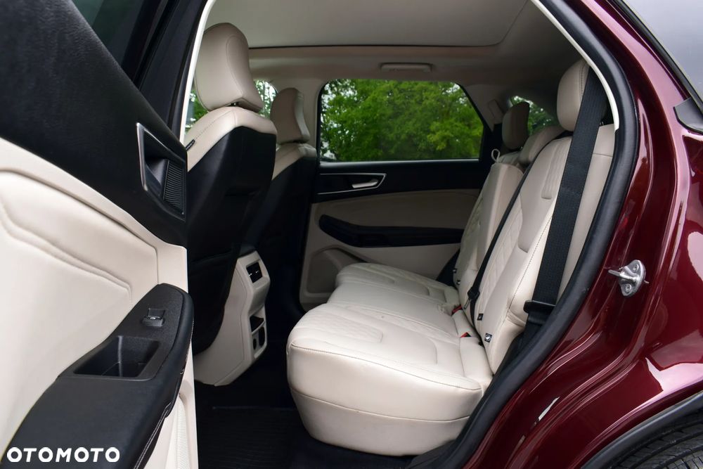 Ford Edge - 7
