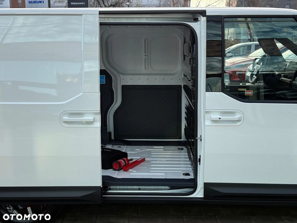 Kia PV5 CARGO - 15